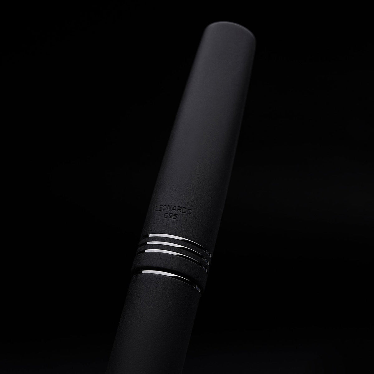Leonardo Momento Zero Black Matte RT Fountain Pen