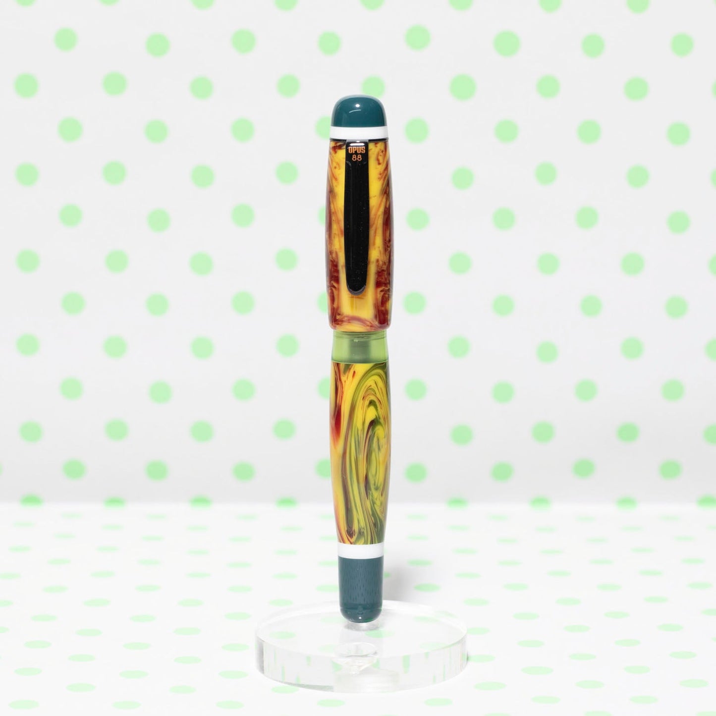 Opus 88 Bela Green Fountain pen