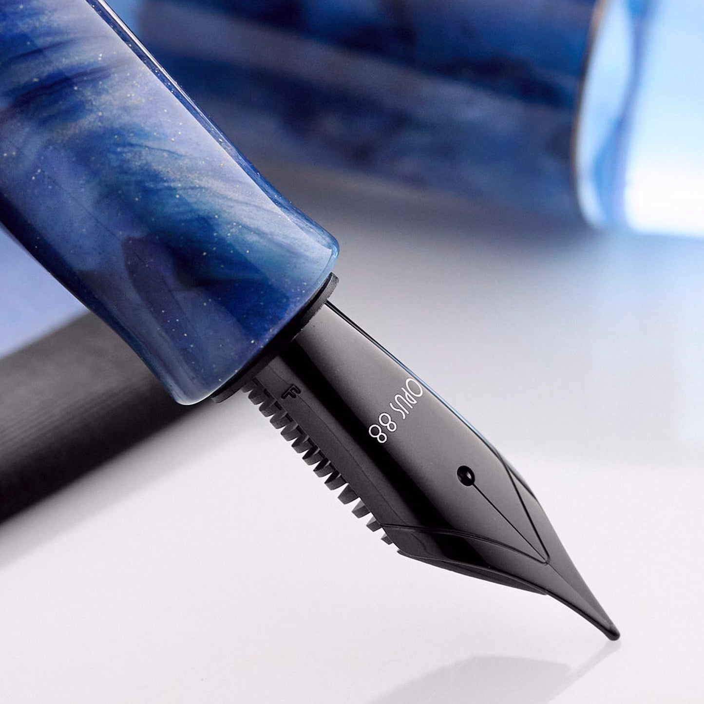 Opus 88 Demo Sapphire Fountain pen