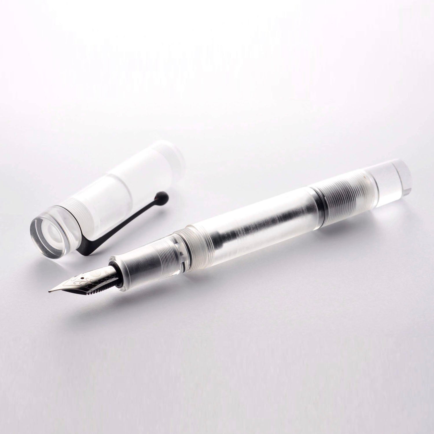 Opus 88 Demo Transparent Fountain pen