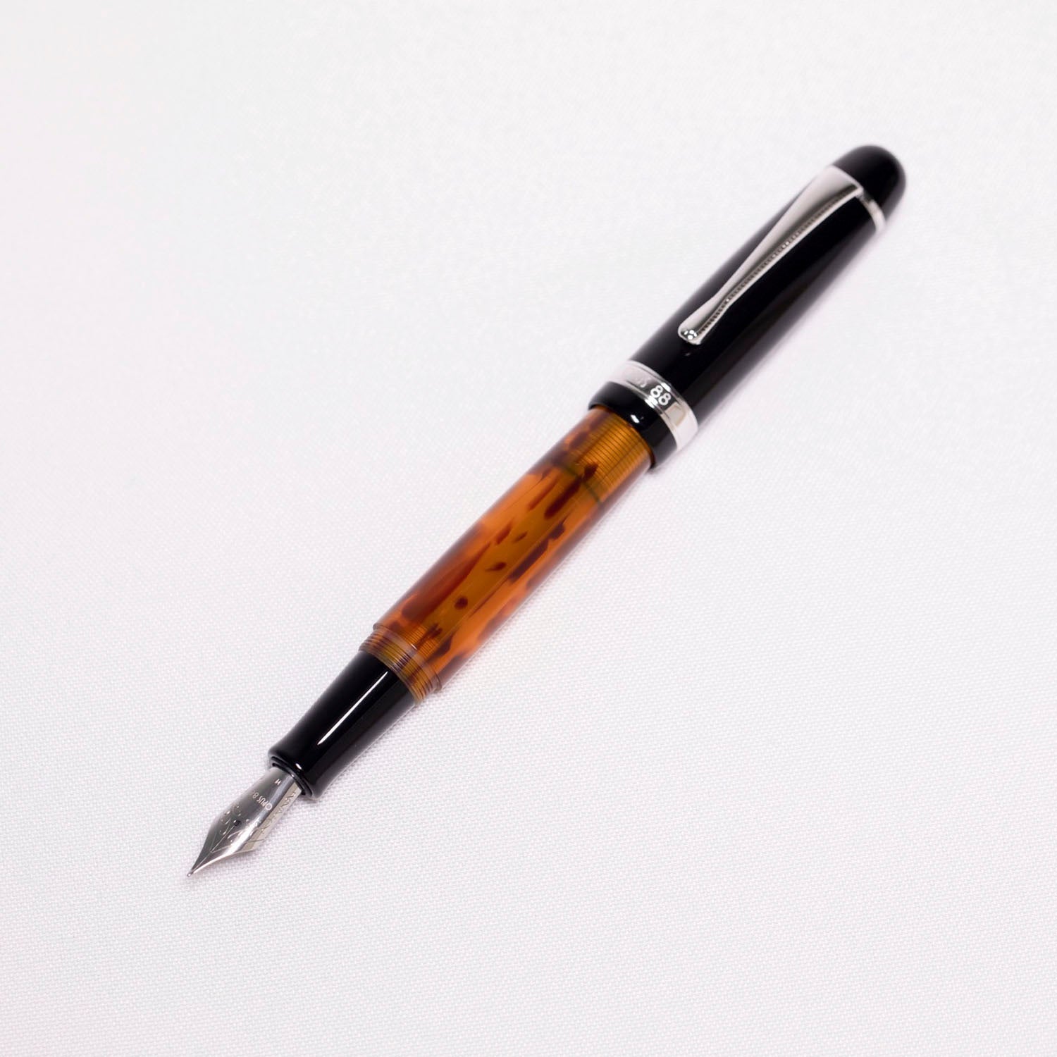 Opus 88 Jazz Amber Fountain pen