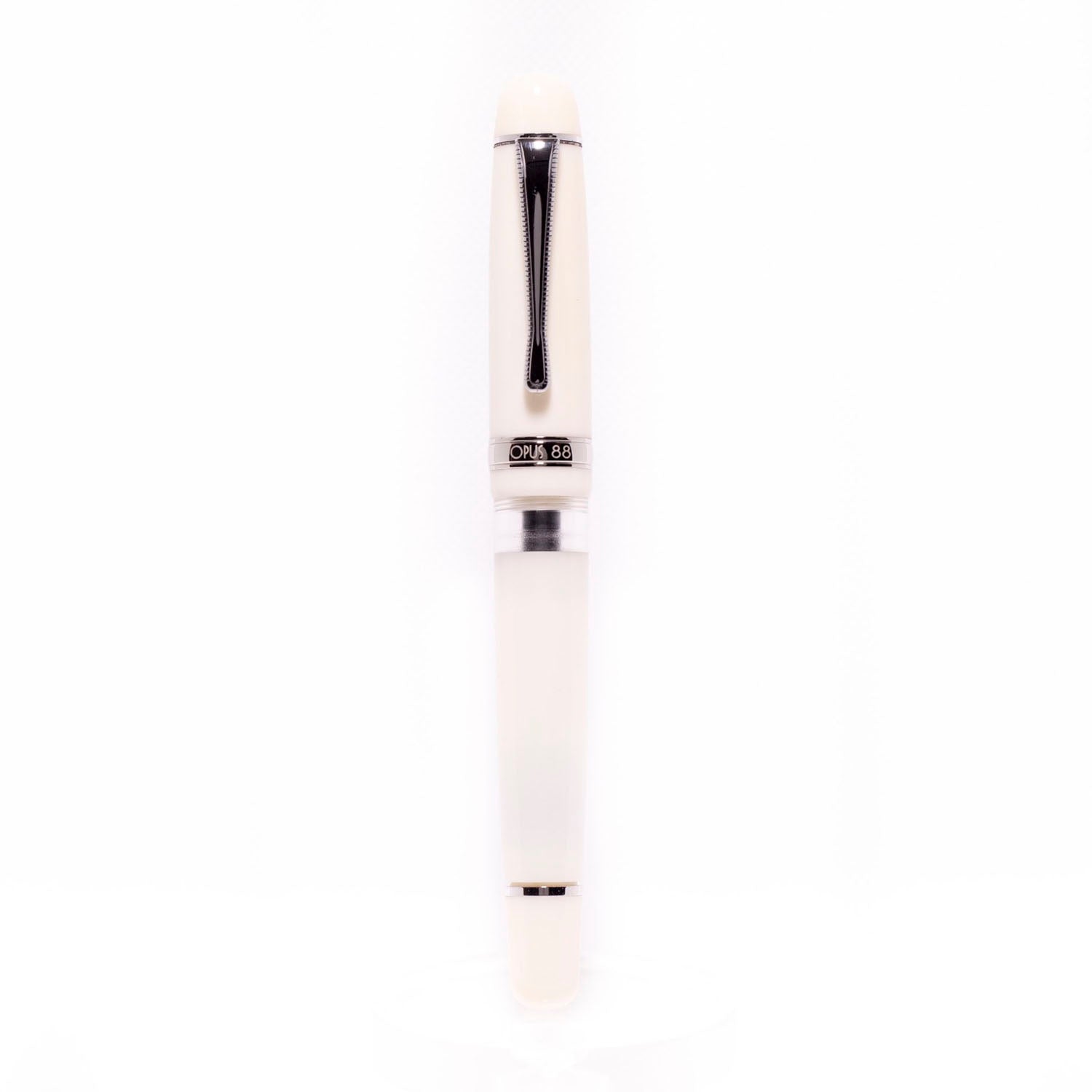 Opus 88 Jazz Solid White Fountain pen
