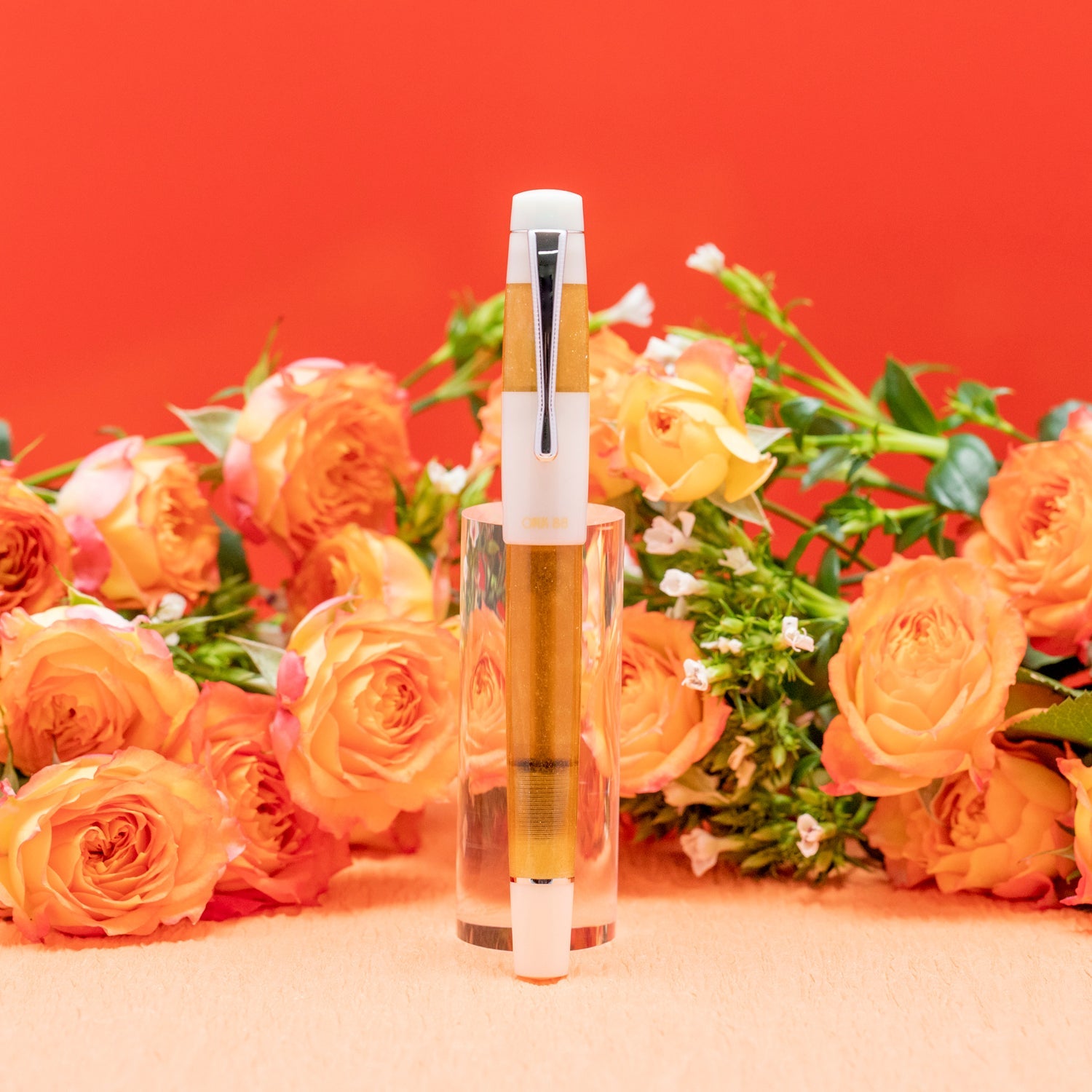 Opus 88 Koloro White Fountain pen