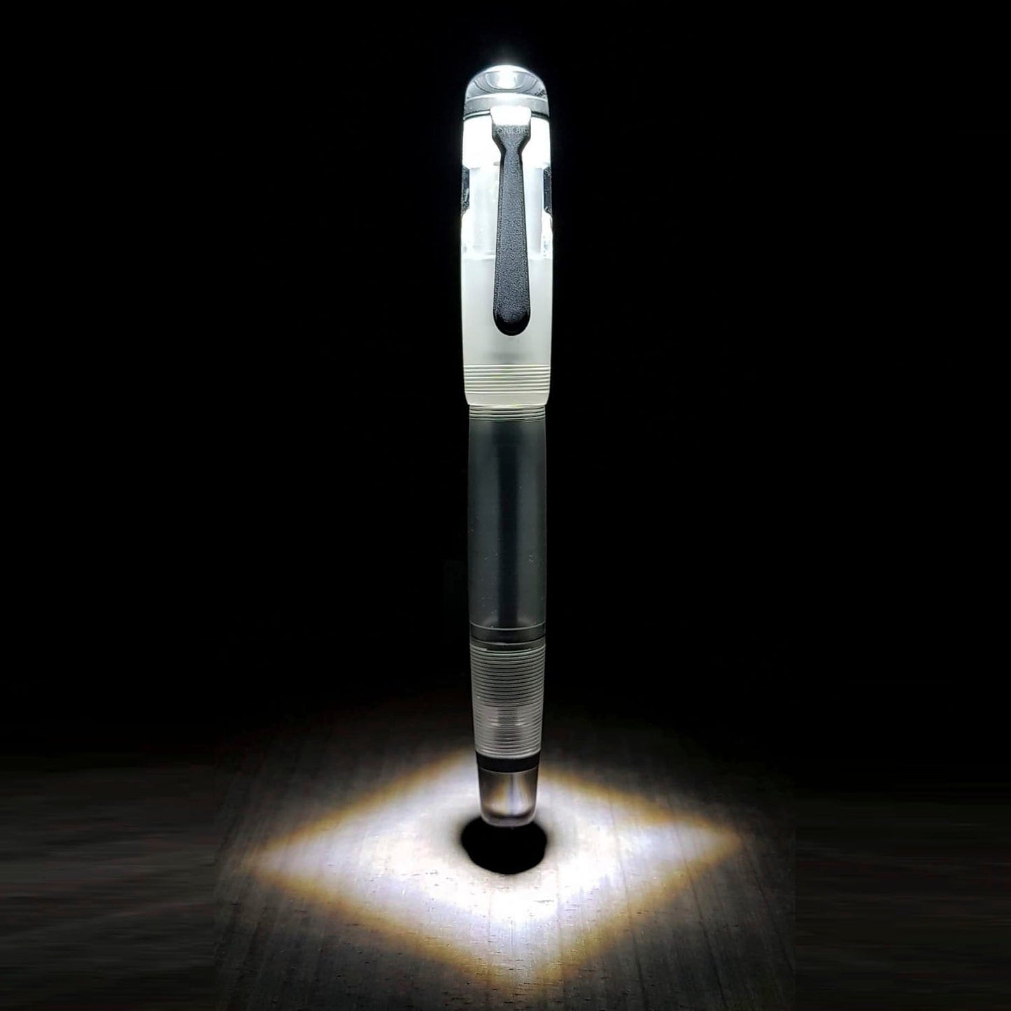Opus 88 Omar Transparent Fountain pen
