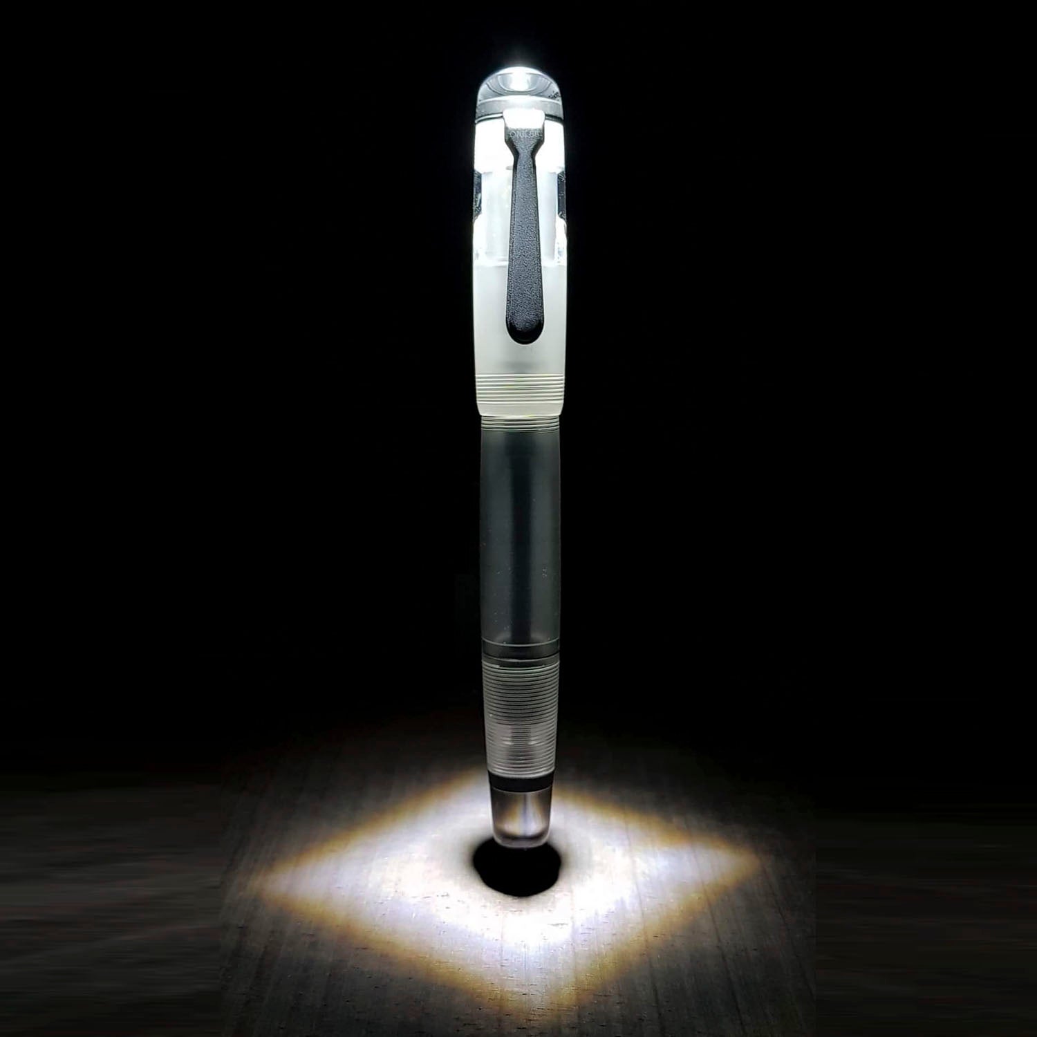 Opus 88 Omar Transparent Fountain pen