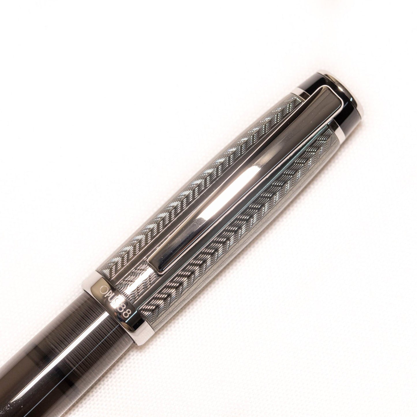 Opus 88 Opera Grey Arrow Fountain pen
