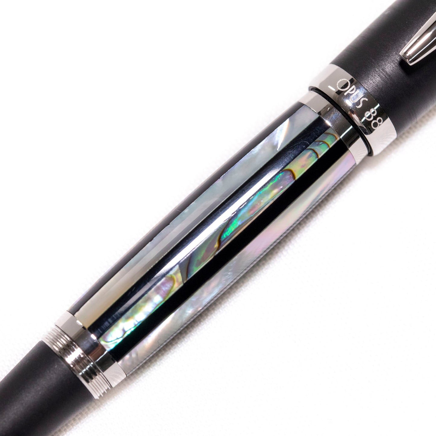Opus 88 Shell Stripe Fountain pen