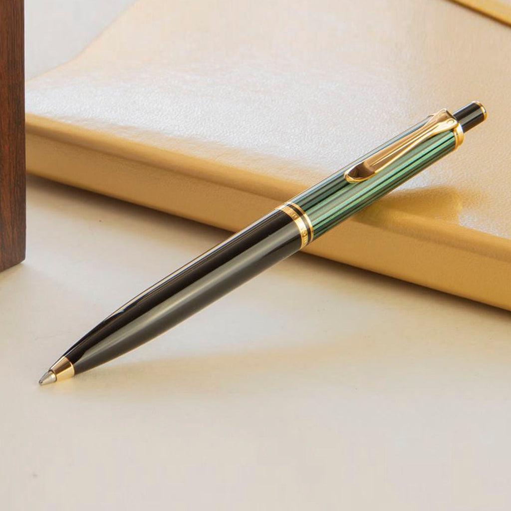 Pelikan Souveran K400 Black/Green Ballpoint Pen 987792