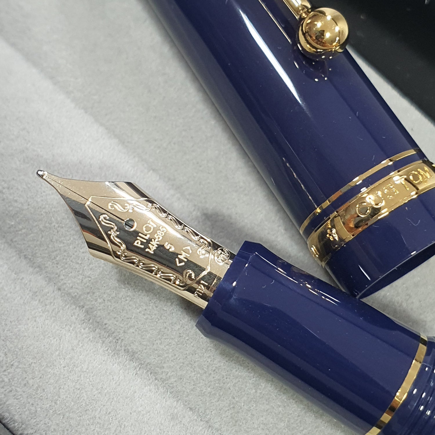 Pilot Custom 74 Dark Blue GT Fountain Pen