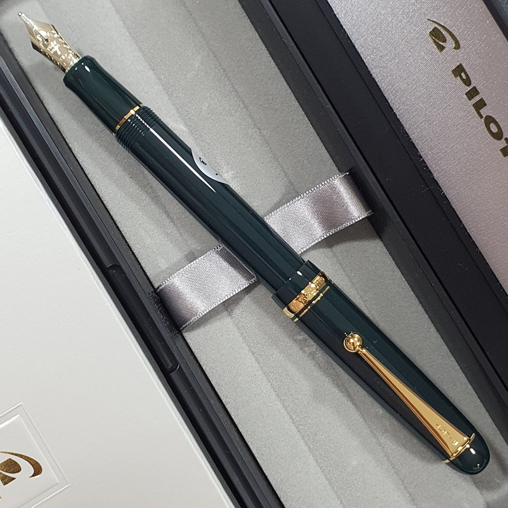 Pilot Custom 74 - Dark Green GT - 14 Karat Gold Plated Nib Fountain Pen - Image 6
