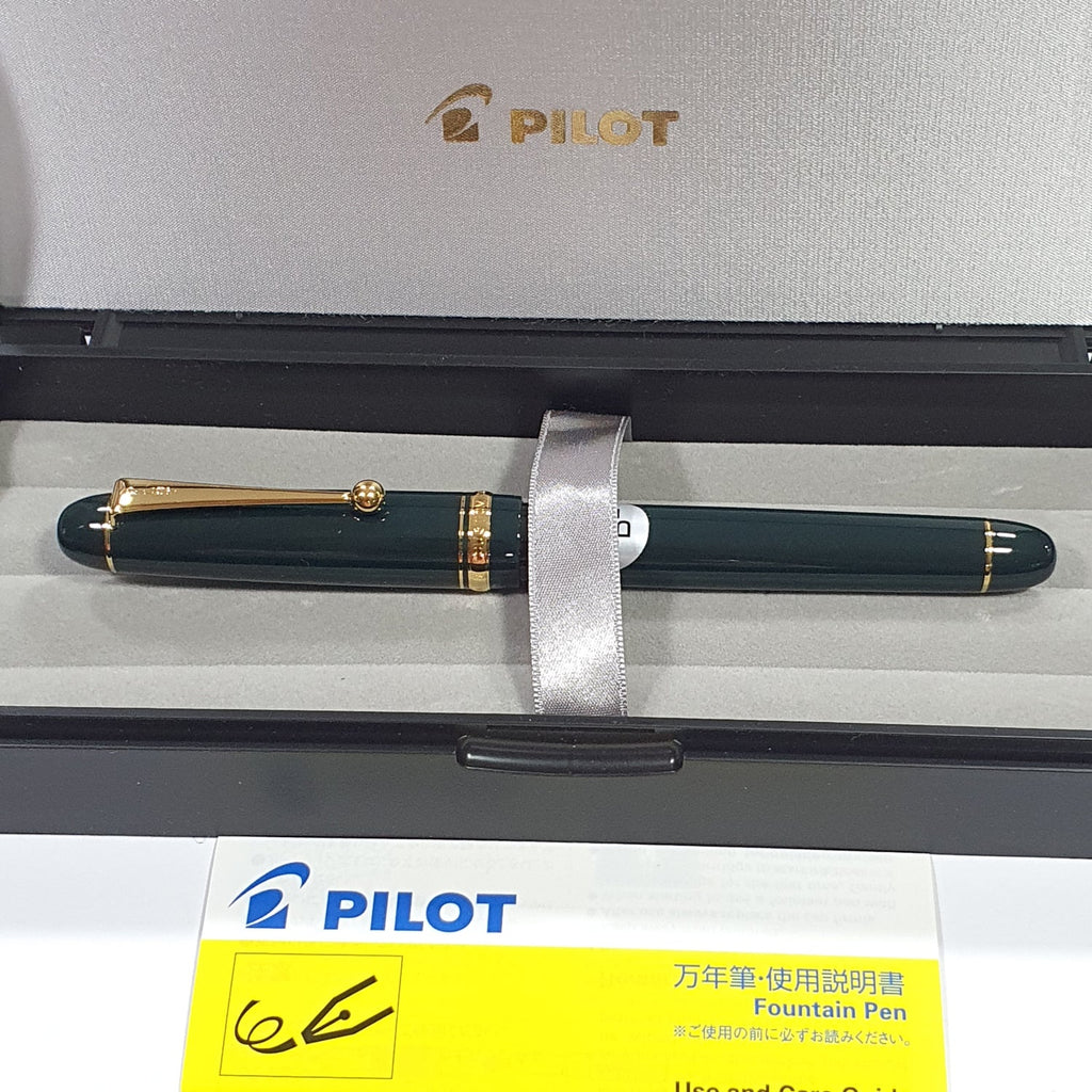 Pilot Custom 74 - Dark Green GT - 14 Karat Gold Plated Nib Fountain Pen - Image 8