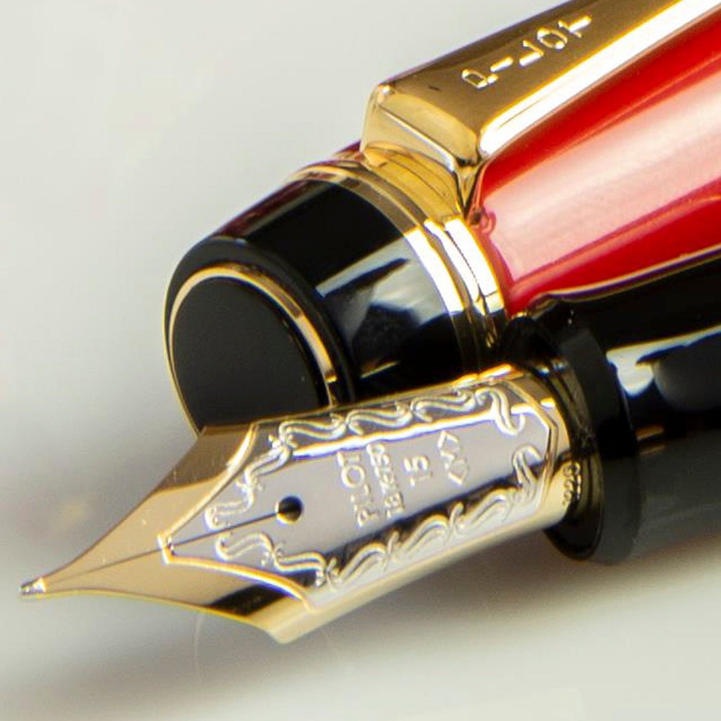 Pilot Custom 845 Vermillion 18CT Fountain Pen