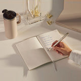 Parker Premium IM Monochrome Champagne GT Fountain Pen