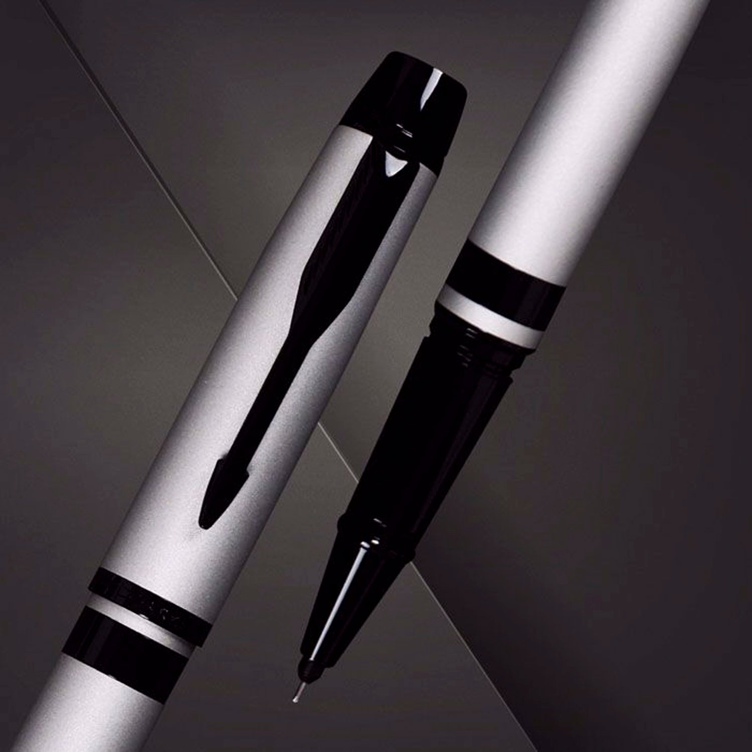 Parker Odyssey Dark Grey Roller Ball Pen 9000032925
