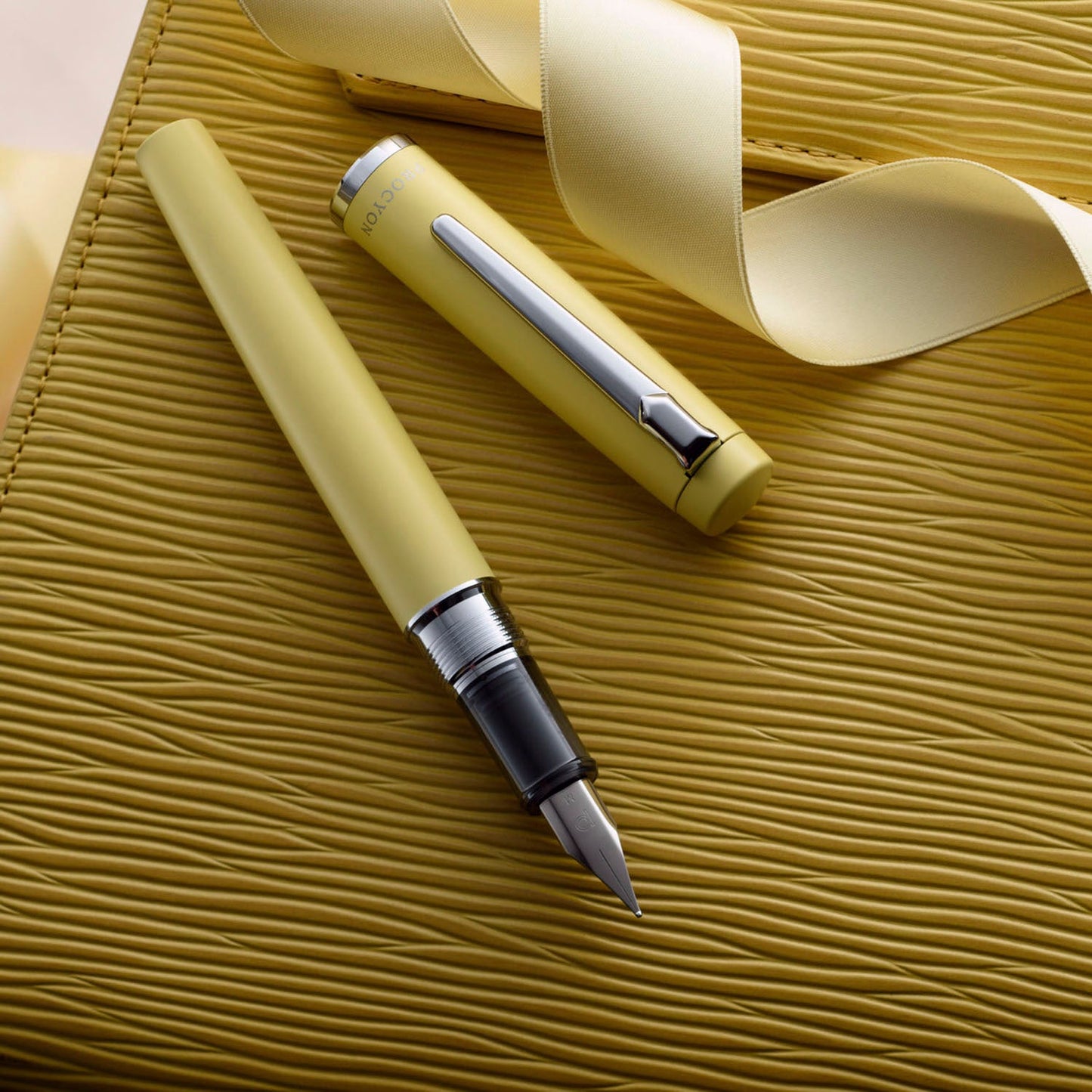 Platinum Procyon Citron Yellow CT Fountain Pen