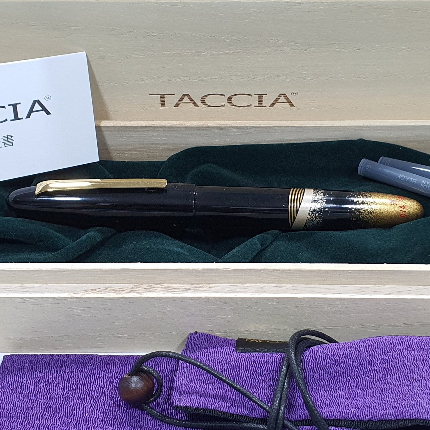 Taccia Kaza-e Urushi Sayokaze Fountain Pen TKE-18F-SK (Limited Edition)