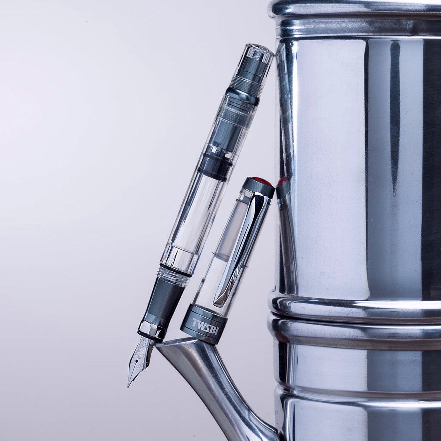 Twsbi Diamond 580 AL R Nickel Gray CT Fountain Pen